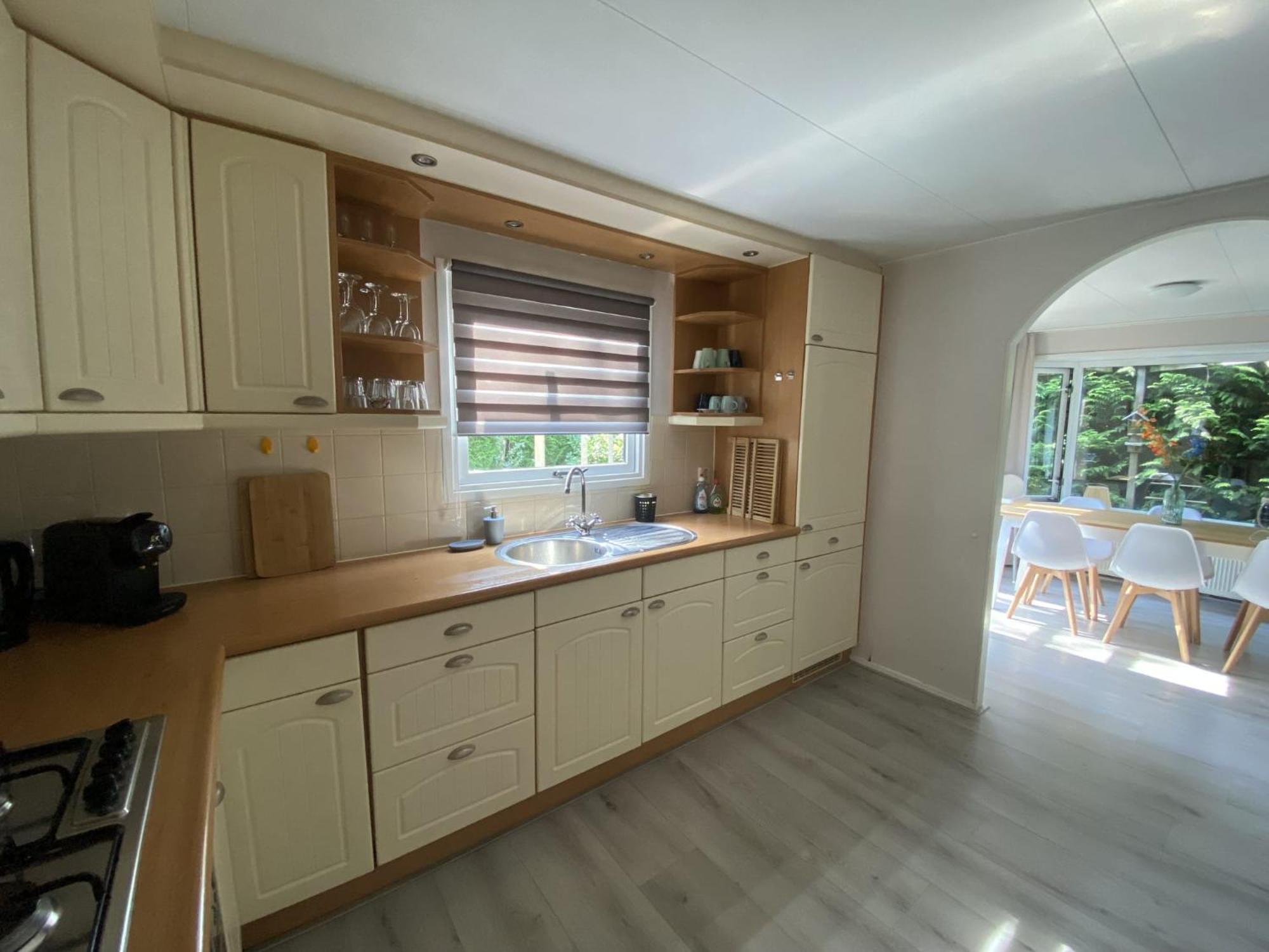Veluwe Vakanties Chalets With Private Barrel Sauna - With Pool Bar And Restaurant Facilities In The Veluwe National Park Putten Zewnętrze zdjęcie